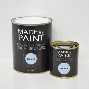 old-blue-made-by-paint-chalk-clay-paint