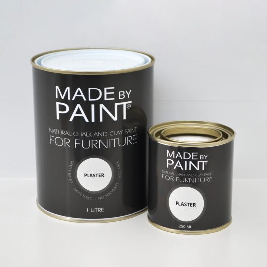 plaster-made-by-paint-chalk-clay-paint