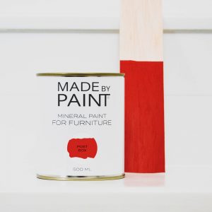 post-box-made-by-paint-mineral-paint