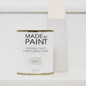 putty-made-by-paint-mineral-paint