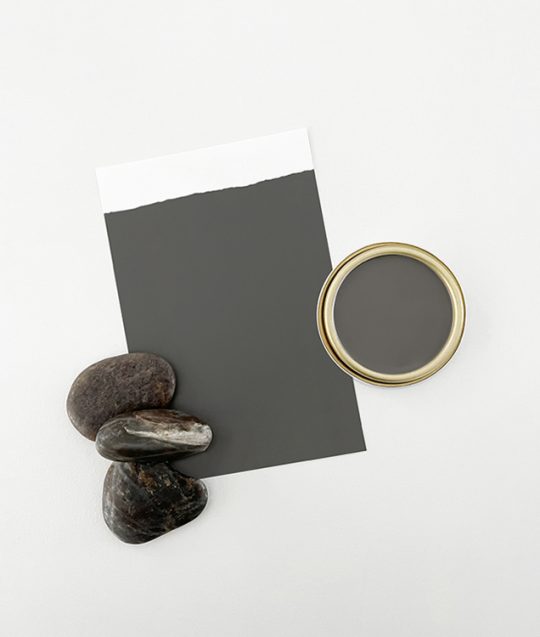 MADE-BY-PAINT-MINERAL-PAINT-SLATE-GREY