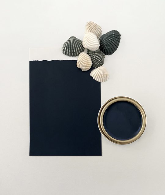 MADE-BY-PAINT-MINERAL-PAINT-OCEANBED