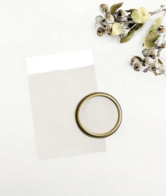 MADE-BY-PAINT-MINERAL-PAINT-CANVAS-CREAM